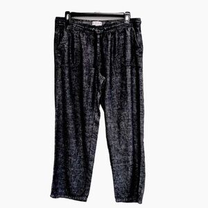 DASH Gray Comfy Pants. Drawstring, Elastic Waist. Straight Leg.